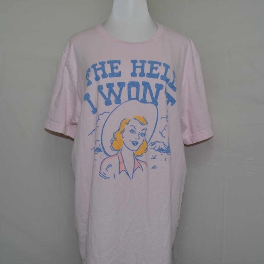 Lucy Jaynes The Hell I Won't Cowgirl Pink Graphic Tee Women´s Size XL